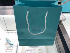 -Tiffany & Co.蒂芙尼
(杭州大厦店)
