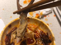 -海底捞火锅鲜切牛肉主题店(长寿路店)