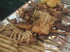 -云晓光头烧烤吧(德平路店)