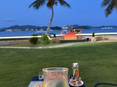 -JW万豪厨房餐厅·滨海草坪烧烤·海鲜·海景(三亚绿发山海天JW万豪酒店)