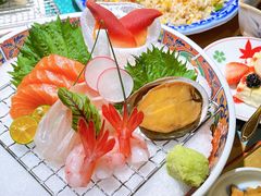 -萤初高端日料王(曲江银泰店)