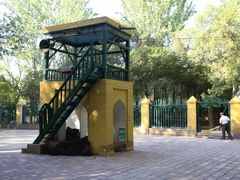 -艾提尕尔清真寺