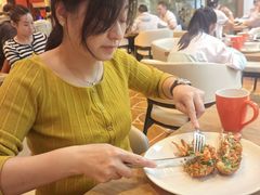 -怡咖啡海鲜自助餐厅(浦东香格里拉店)