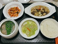 -悦芽照护月嫂+育儿嫂(杭州店)