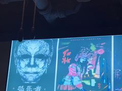 -荒岛实景沉浸密室(江汉路1店)