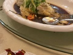 -东豪园林海鲜酒家(南港路辅路店)