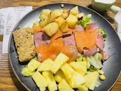 -SaladJohn沙拉匠(凯德1818店)