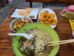 -周记蟹仔粉(侨港风情街店)