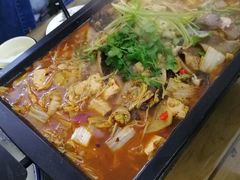 木屋秘制炭火烤鱼-浔味·山屿湖·正宗淳牌全鱼宴老字号
