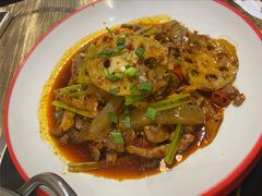 -冯烫烫跷脚牛肉·川菜小馆(武胜西街店)