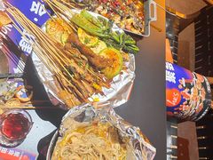 -何师烧烤Pro ·江湖川菜·小龙虾·精酿啤酒(太古里旗舰店)