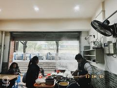 -张记奔吃小面
