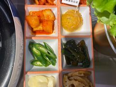 -朴太院·烤肉万岁·创意首尔料理(中联广场店)