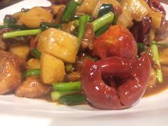 -隔壁老王·家常云南菜(花巷店)