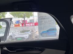 -比亚迪汽车(上海弘仁集团闵行店)