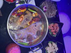 -唯爱KTV聚会餐厅(仙林东城汇店)