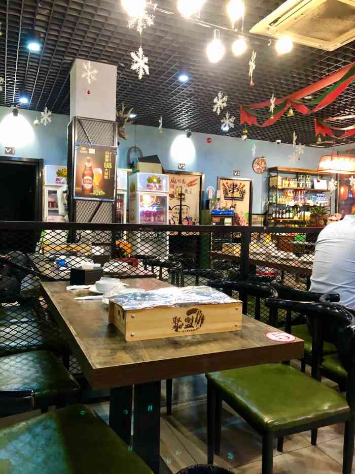 聚萌正宗锦州烧烤(回龙观店)-"「聚盟生烤鸡蛋」头一次吃,好吃,生着烤