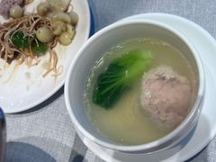 蟹黄狮子头-扬州万怡酒店-中餐厅(文昌中路店)