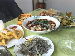 -雪湖煜辰鱼头老店(雪野湖店)