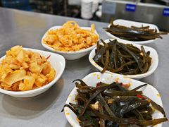 -牛一嘴·兰州牛肉面·大盘鸡(财富中心店)