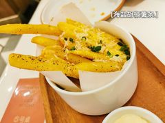 -阿妮叶李(光谷世界城店)