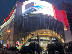 -百联又一城停车场