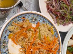 -汗腾格里·风味餐厅(新疆驻京办店)