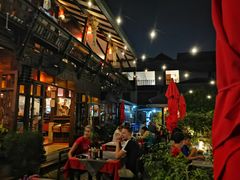 -Dash Teak House