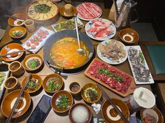 -贵厨酸汤牛肉(花果园国际中心店)