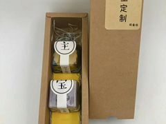 -宠小格时尚宠物生活馆(唐镇店)
