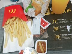 -麦当劳(烟台海港路店)