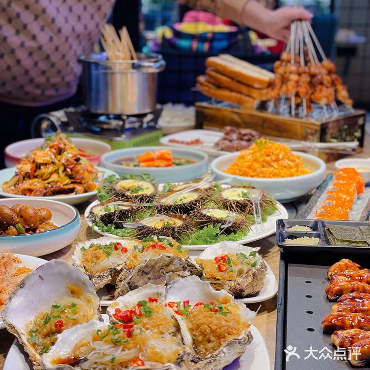 大连本地人都会常去的海鲜烧烤店——红码头！