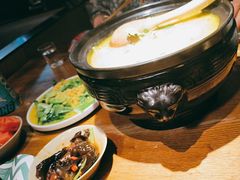 -九锅一堂酸菜鱼(新南凯德直营店)