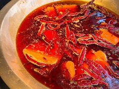 -王婆乔鲜鱼自助火锅(蜀汉路店)
