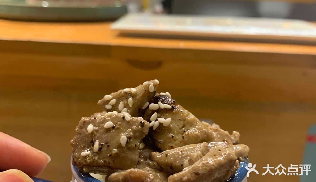 奈赐有一抹人情味