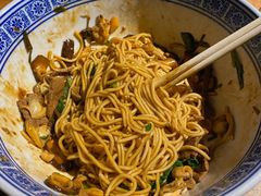 蛤蜊猪肝面-沪西老弄堂面馆(定西路店)