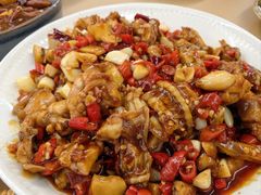 -老三样·旧食新味(绿地店)