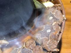 羊蝎子锅-老北京热气涮羊肉·小龙虾·烤鱼(呼玛路店)