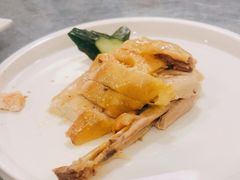 -侬佳蒸菜馆(听潮店)