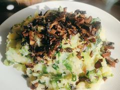 -东顺全羊坊烧烤炒菜莜面(张北店)
