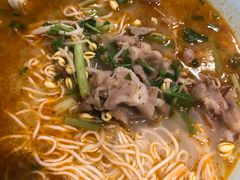 -哇蛙牛功夫面渝都料理(龙阳广场店)
