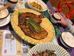 香茅草烤鱼-呐咪傣园·云南菜(石厦店)