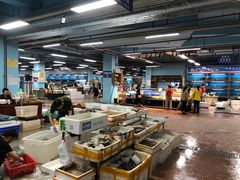 -渔人湾码头海鲜市场负二楼