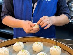 -李与白包子铺(桐梓林店)