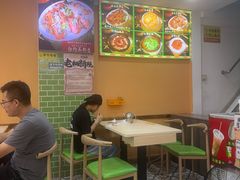 -何煲强·煲仔饭·啫啫煲顺德老字号(上下九店)