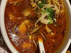 -渝是乎酸菜鱼·川渝小炒(新世界百货望京店)