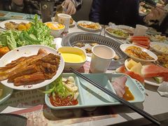-汉金城海鲜烤肉自助百汇(威海威高广场店)