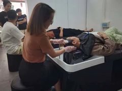 -首脑美容美发化妆美甲培训学校(龙岗校区)