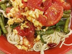 -同济大学本部学苑饮食广场