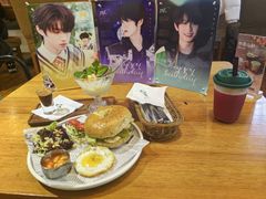 -雕刻时光咖啡馆(南院门店)